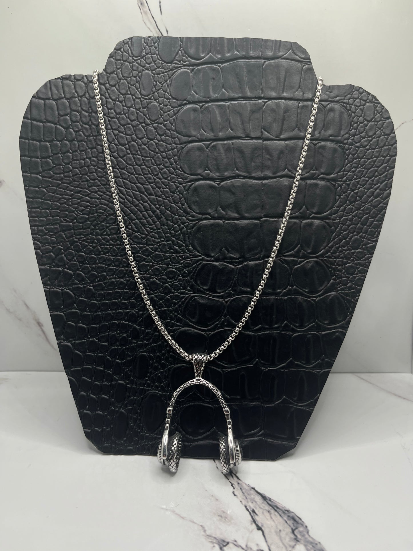 Stainless Steel Headphone’s Pendant & Chain