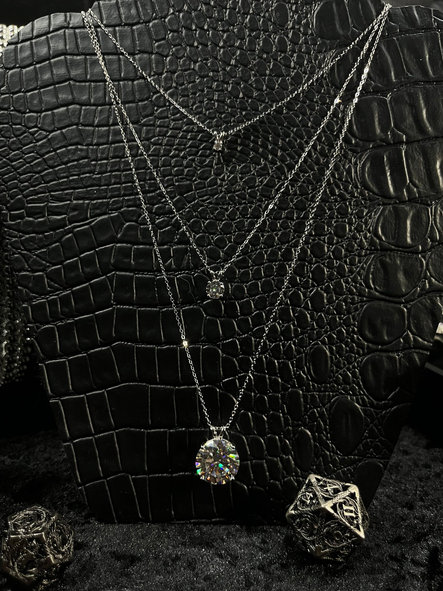 10 CT D Color VVS Moissanite Single Stone Pendant & Necklace